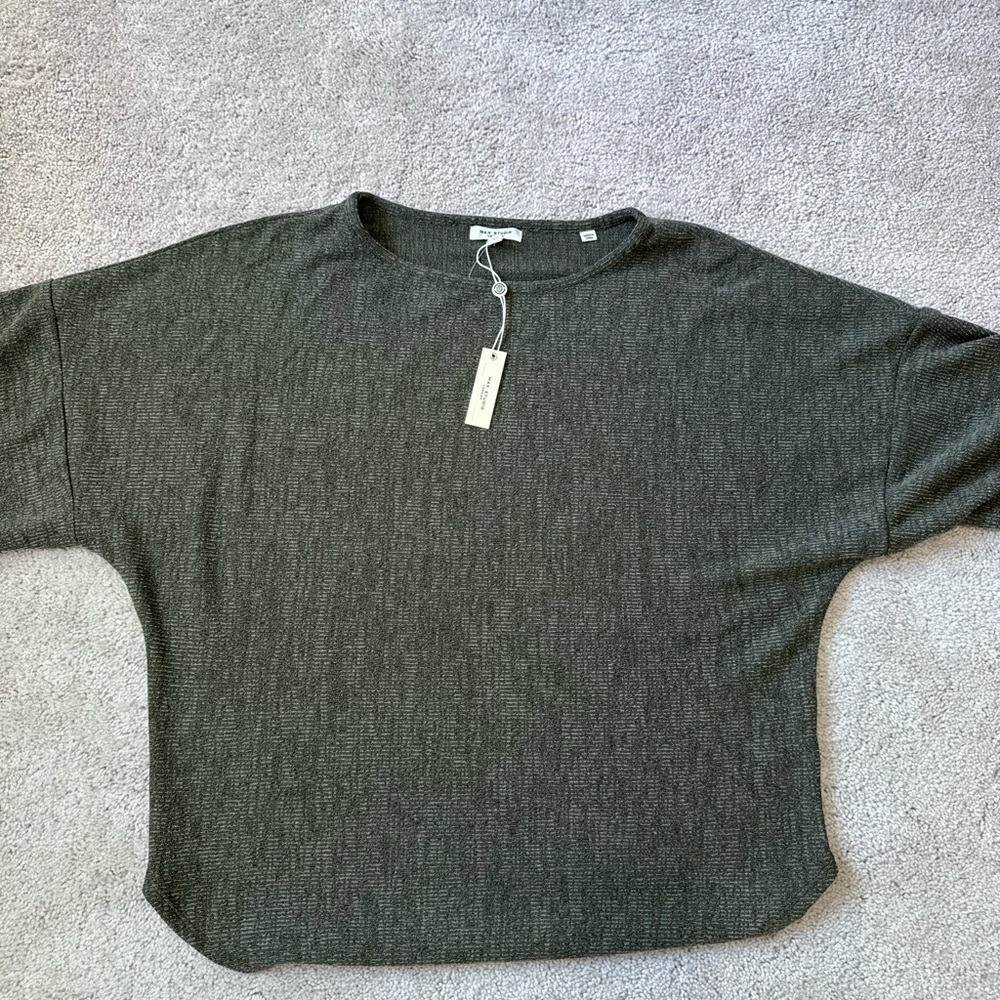 Max Studio Olive Green Ribbed Crewneck Top